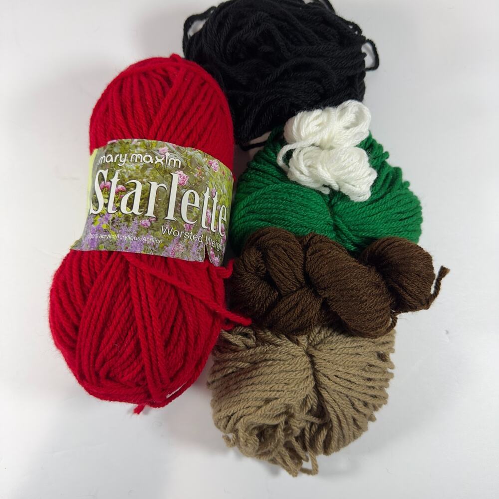 Mary‎ Maxim Starlette Yarn Lot of 6 Skeins Different Yardage Xmas Stockings